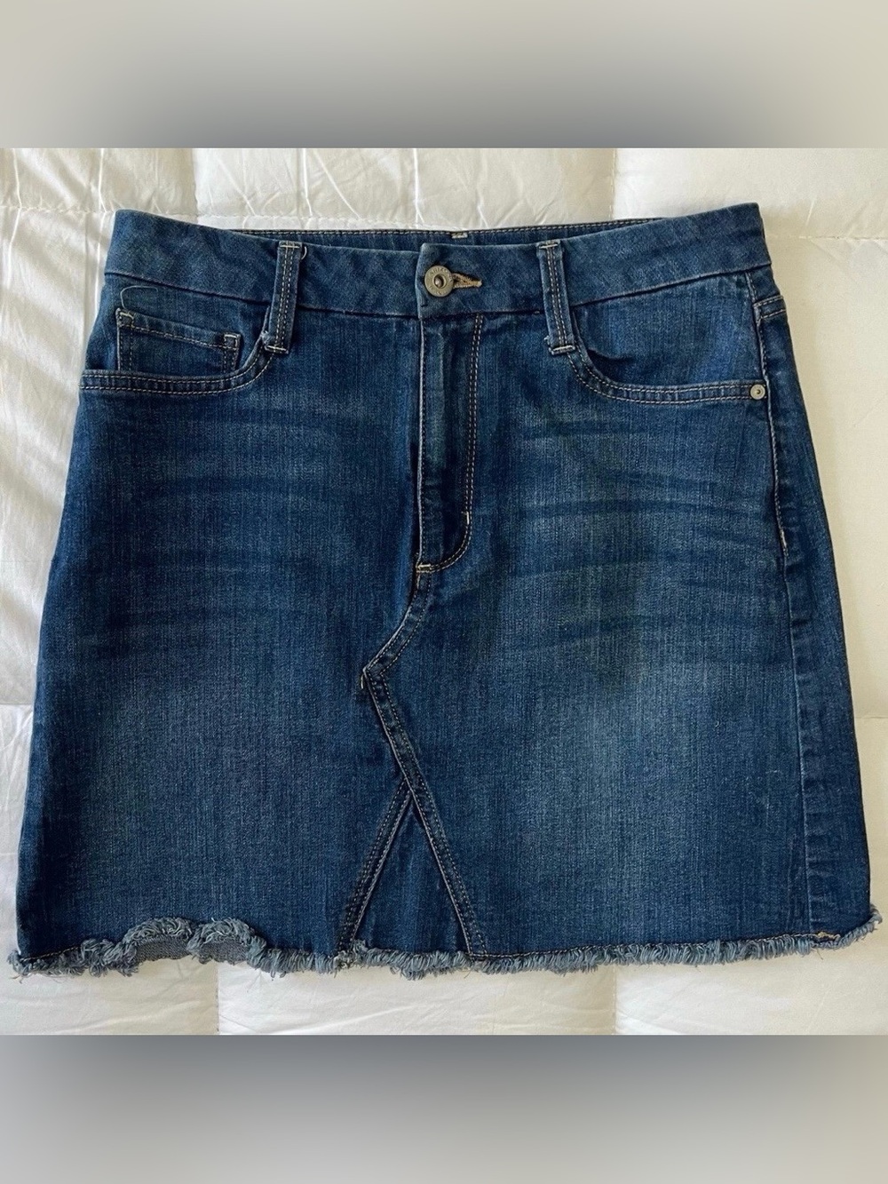 Dark Blue Vintage Wash Fringe Hem High Rise Classic Denim Jean Skirt - Women’s 7